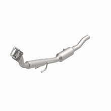 Cargar imagen en el visor de la galería, Magnaflow California Direct Fit Converter 04-05 Volkswagen Jetta 2.0L