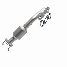 Cargar imagen en el visor de la galería, Magnaflow DF Converter 05-11 Toyota Tacoma 4.0L