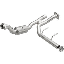 Laden Sie das Bild in den Galerie-Viewer, Magnaflow Conv DF 2017 F-150 3.5 OEM Underbody