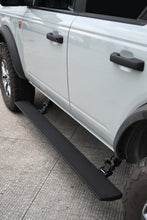 Cargar imagen en el visor de la galería, Go Rhino 21-23 Ford Bronco 4dr E-BOARD E1 Electric Running Board Kit (No Drill) - Tex. Blk