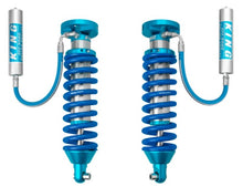 Carica l'immagine nel visualizzatore di Gallery, King Shocks Mitsubishi L200/Triton Front 2.5 Dia Coilover (Pair)