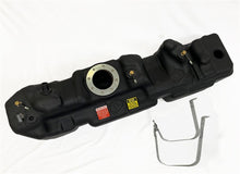 Cargar imagen en el visor de la galería, Titan Fuel Tanks 14-19 Ram 1500 39 Gal Extra HD Cross-Linked PE XXL Mid-Ship Tank 6ft 4in Bed