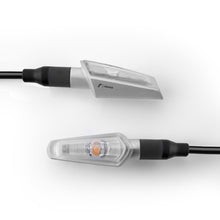 Carica l'immagine nel visualizzatore di Gallery, Rizoma Action Turn Signals for Motorcycles