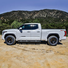 Cargar imagen en el visor de la galería, Westin 2022 Toyota Tundra Dbl Cab & Crew Max R5 Nerf Step Bars - Textured Black