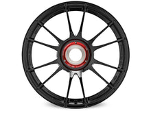 Laden Sie das Bild in den Galerie-Viewer, O.Z Racing Ultraleggera HLT CenterLock Wheels