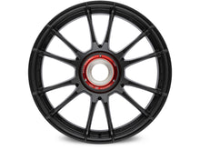 Laden Sie das Bild in den Galerie-Viewer, O.Z Racing Ultraleggera HLT CenterLock Wheels