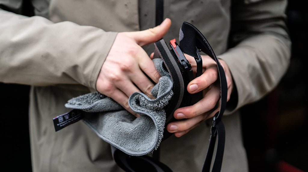 Muc-Off Anti-Fog Treatment - 32ml img wipe