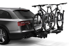 Carica l&#39;immagine nel visualizzatore di Gallery, Thule T2 Pro XTR - Platform Hitch-Mount Bike Rack (2in. Hitch Receivers/Fits 2 Bikes) - Black