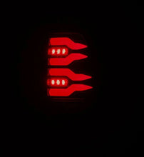 Laden Sie das Bild in den Galerie-Viewer, User 3