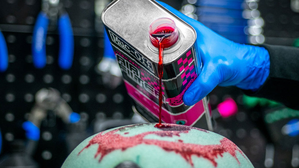 Muc-Off Foam Air Filter Oil  img spray