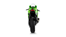 Laden Sie das Bild in den Galerie-Viewer, Akrapovic Homologated Slip-On Exhaust for 2021-2024 Kawasaki ZX10R / ZX10RR image 4