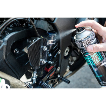 Muc-Off Motorcycle Protectant - 500ml img engine