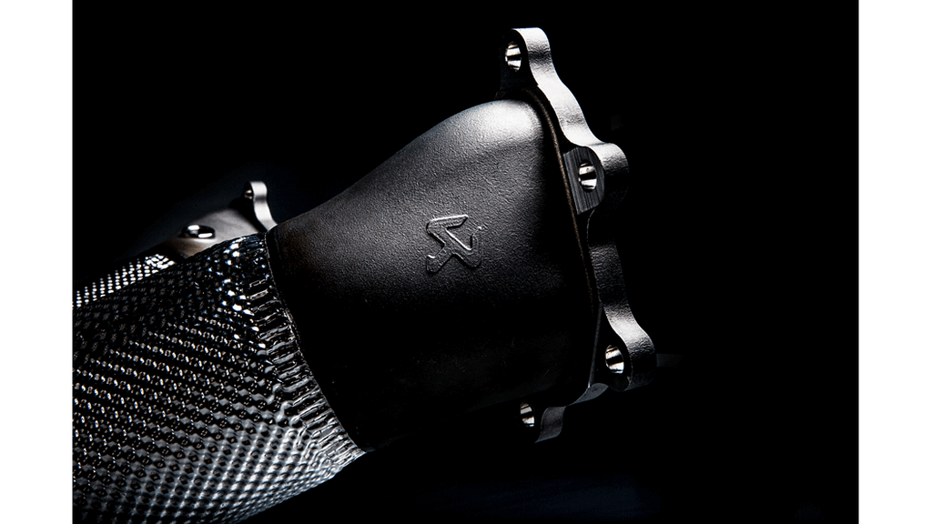 Akrapovic Evolution Race Line w/o Cat w/ Carbon Tips for 2008-20 Nissan GTR