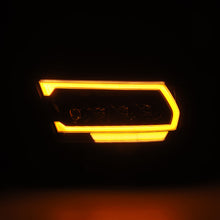 Carica l'immagine nel visualizzatore di Gallery, User 3