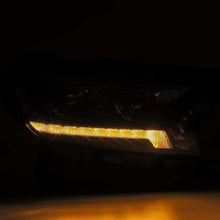 Laden Sie das Bild in den Galerie-Viewer, User 3