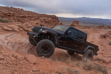 Laden Sie das Bild in den Galerie-Viewer, Photo - lifestyle view