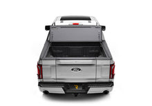 Laden Sie das Bild in den Galerie-Viewer, Photo - Mounted