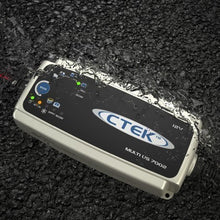 Carica l&#39;immagine nel visualizzatore di Gallery, CTEK Battery Charger - Multi US 7002