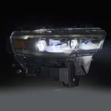 Laden Sie das Bild in den Galerie-Viewer, User 1