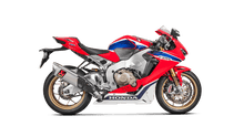 Carica l&#39;immagine nel visualizzatore di Gallery, Akrapovic Slip-On Exhaust for 2017-2021 Honda CBR1000RR / SP / SP2