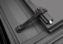 गैलरी व्यूवर में इमेज लोड करें, Photo - Close Up