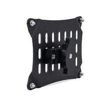 गैलरी व्यूवर में इमेज लोड करें, User 1