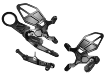 Laden Sie das Bild in den Galerie-Viewer, Photo - Primary