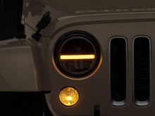 Carica l'immagine nel visualizzatore di Gallery, Photo - Close Up