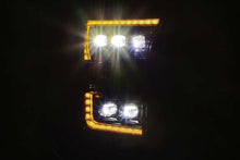 Laden Sie das Bild in den Galerie-Viewer, User 7