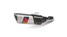 Carica l&#39;immagine nel visualizzatore di Gallery, Akrapovic GP Slip-On Exhaust for 2017-2020 Yamaha R6 image 1