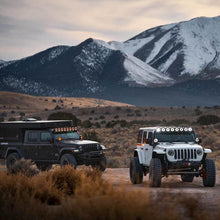 Laden Sie das Bild in den Galerie-Viewer, Photo - lifestyle view