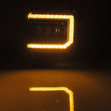 Cargar imagen en el visor de la galería, User 4