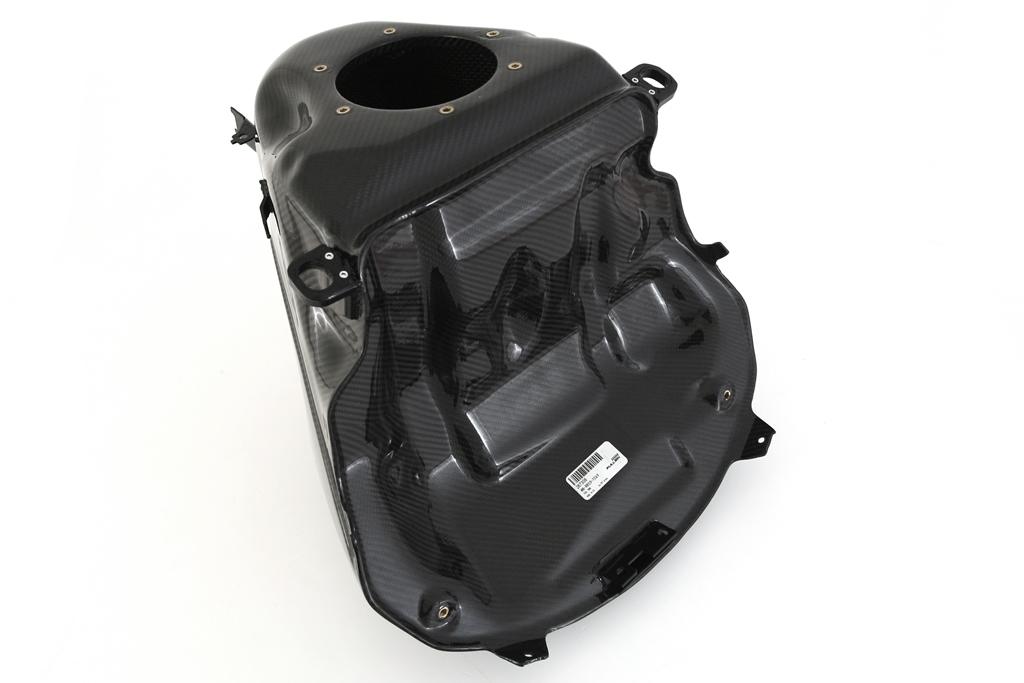 Fullsix Carbon Fiber Gas tank for 2020+ BMW S1000RR, M1000RR