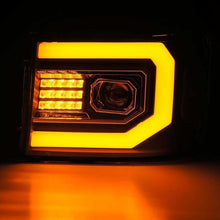 Laden Sie das Bild in den Galerie-Viewer, User 3