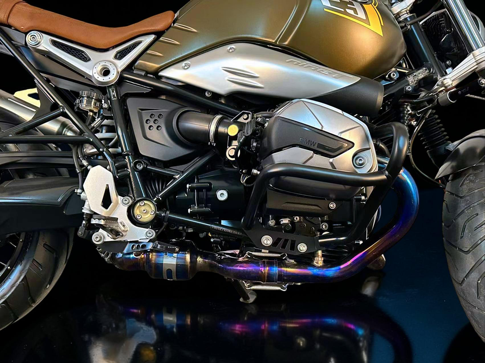 Vandemon Titanium Exhaust System with Polished Headers Cat Delete For 2014-23 BMW R NINET 3