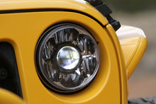 Laden Sie das Bild in den Galerie-Viewer, Photo - lifestyle view