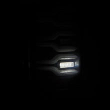 Cargar imagen en el visor de la galería, User 6