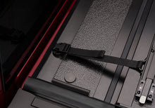 Laden Sie das Bild in den Galerie-Viewer, Photo - Mounted