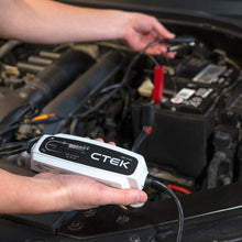 Carica l&#39;immagine nel visualizzatore di Gallery, CTEK Battery Charger - CT5 Time To Go - 4.3A