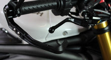 गैलरी व्यूवर में इमेज लोड करें, Gilles Tooling Clutch lever Shield for Yamaha R1, Honda, MV Agusta, KTM, Ducati image 3