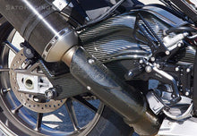 गैलरी व्यूवर में इमेज लोड करें, Sato Racing Carbon Fiber Swingarm Cover Set (L/R) for 2009-14 BMW S1000RR