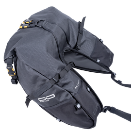 Giant Loop Coyote Saddlebag - 39L img black