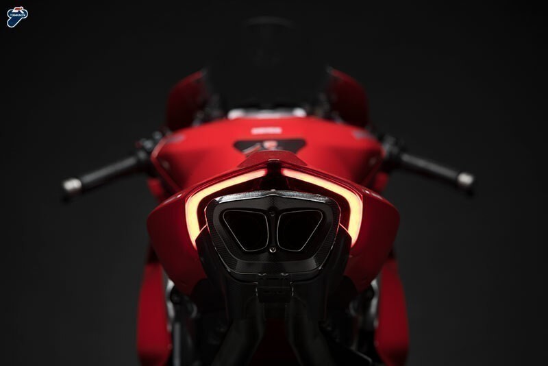 Termignoni 4 USCITE Titanium Full Race System for Ducati Panigale V4