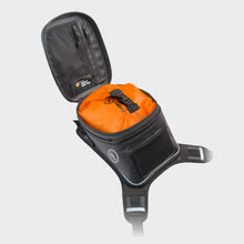 Cargar imagen en el visor de la galería, Giant Loop Diablo Pro Tank Bag - 6L img stuff