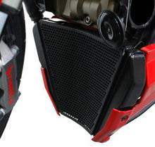 Laden Sie das Bild in den Galerie-Viewer, Evotech Performance Lower Radiator Guard for Ducati Streetfighter 848/1098 image 3