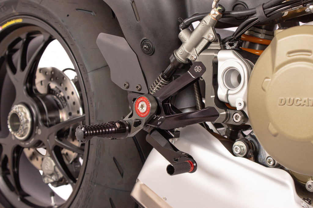Gilles Tooling MUE2 Rearset Footpegs for Ducati Streetfighter V4, V4S, V4SP image 3