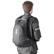 Load image into Gallery viewer, Givi EA104B 22LTR EXPANDABLE BACKPACK