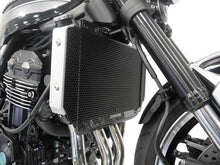 Laden Sie das Bild in den Galerie-Viewer, Evotech Performance Radiator Guard for 2021-2024 Kawasaki Z900RS / Z900RS Performance image 2