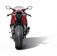 Laden Sie das Bild in den Galerie-Viewer, Evotech Performance Footrest Blanking Plates for BMW S1000RR / Suzuki GSX-R1000 iamge 5