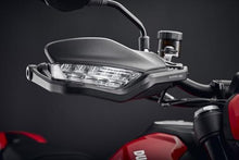 Laden Sie das Bild in den Galerie-Viewer, Evotech Performance Hand Guard for Ducati Hypermotard 950 img 1